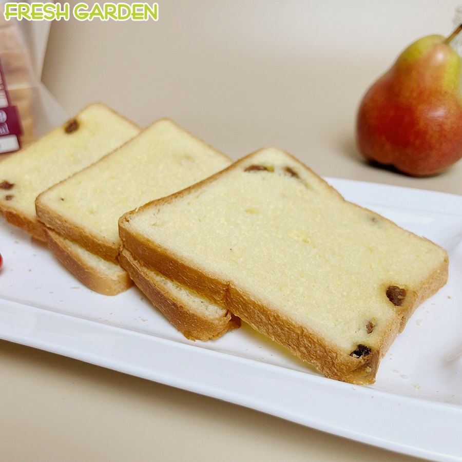 Bánh Mì Gối Sữa Nho FRESH GARDEN Thơm Ngon Đậm Vị Là Sự Kết Hợp Hoàn Hảo Của Sữa Và Nho Gói 310g