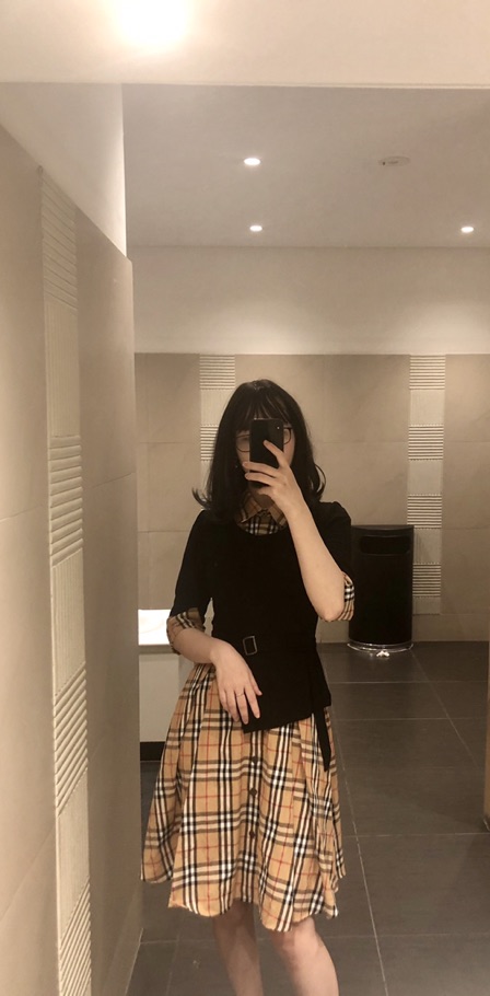 Váy kẻ phối đen điệu đà VKS0121009 | BigBuy360 - bigbuy360.vn