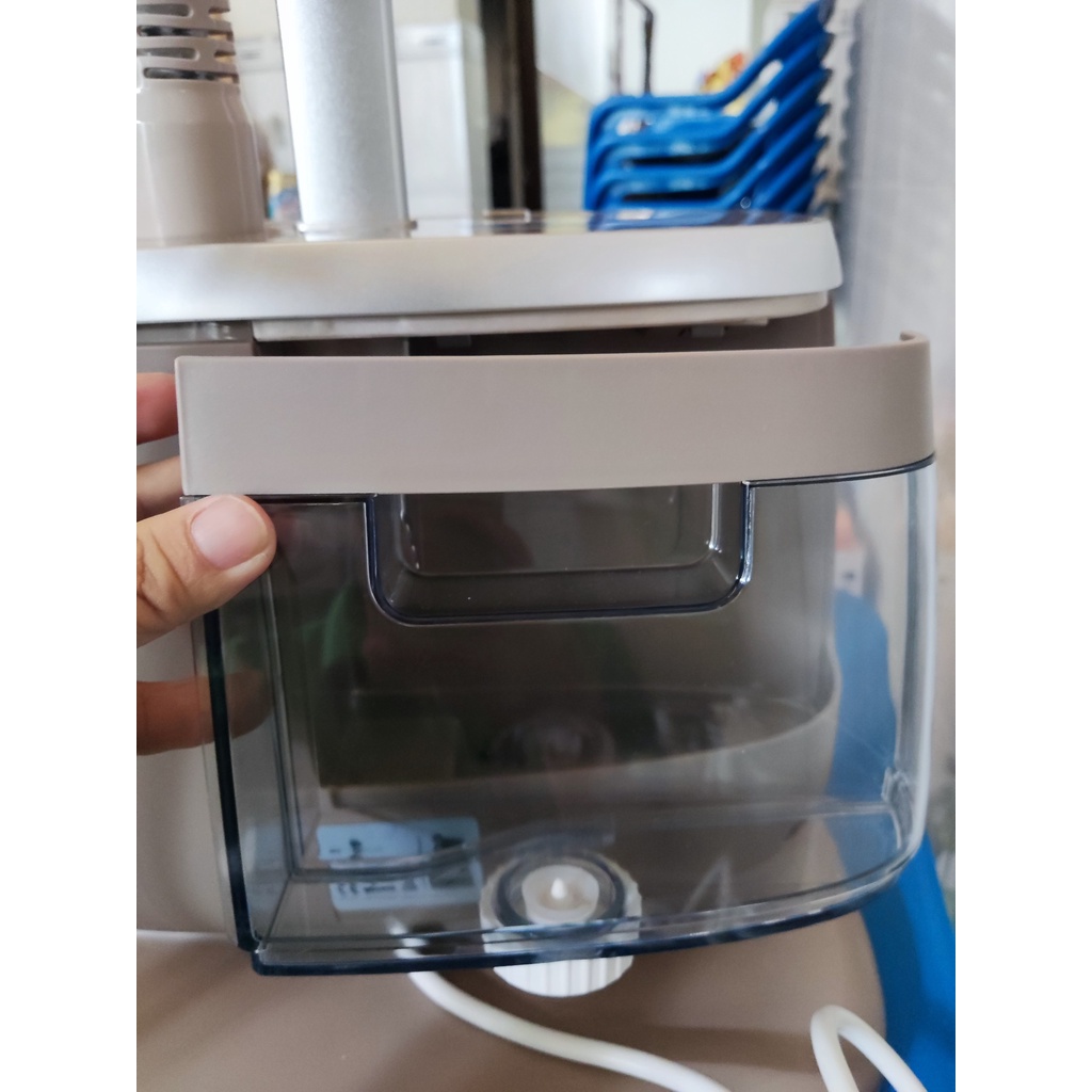 Bàn ủi hơi nước Bluestone GSB-3941