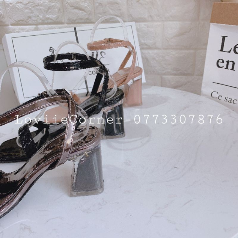 LOVIIECORNER-GIÀY SANDAL CAO GÓT NỮ THỜI TRANG DA BÓNG QUAI NGANG GÓT SƠN 7 PHÂN ĐEN-KEM-CHÌ-SANDAL 7 PHÂN- G200306