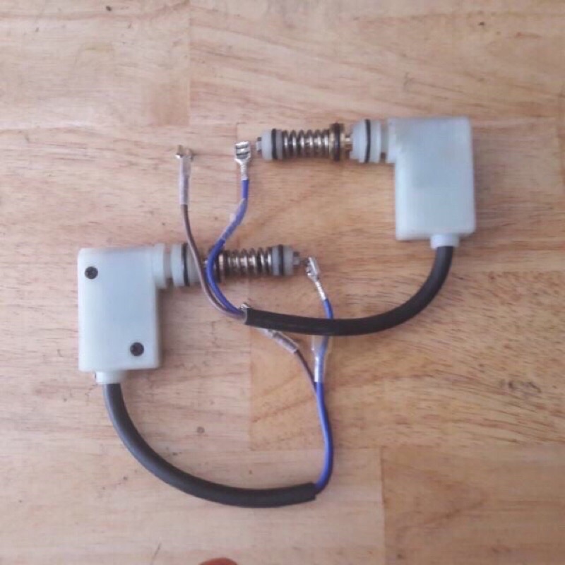 Rơ le vuông cho máy rửa xe