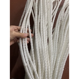 Dây thừng ,dây chạc nylon 8li  bền dai giá 10m