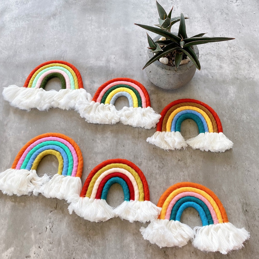 Cầu vồng 14cm macrame treo tường, trang trí phòng