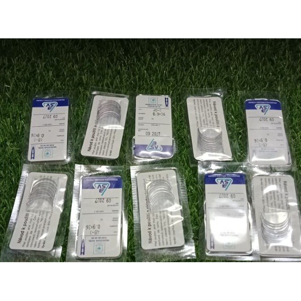 Kim khâu vỉ thực tập khâu da