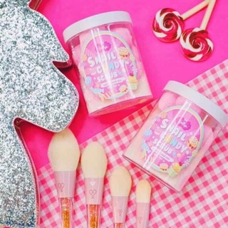 TẨY DA CHẾT SNAIL CANDY SCRUB 300g TRẮNG DA SAU LẦN ĐẦU SỬ DỤNG