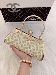 Clutch đá dự tiệc (chat vs shop trc khi đặt)