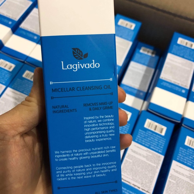 Dầu tẩy trang Lagivado