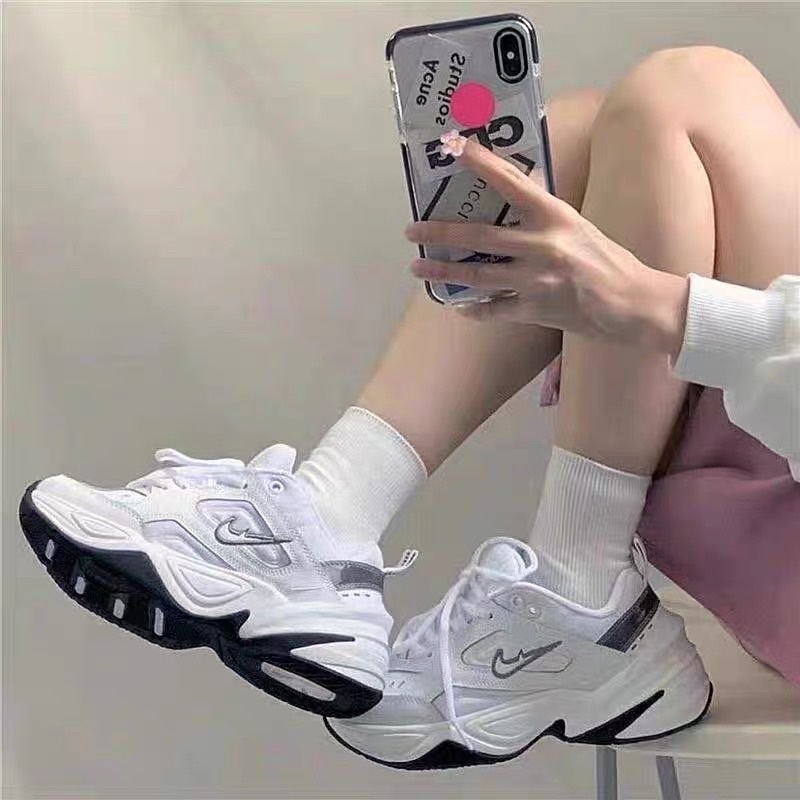 giày M2K thể thao