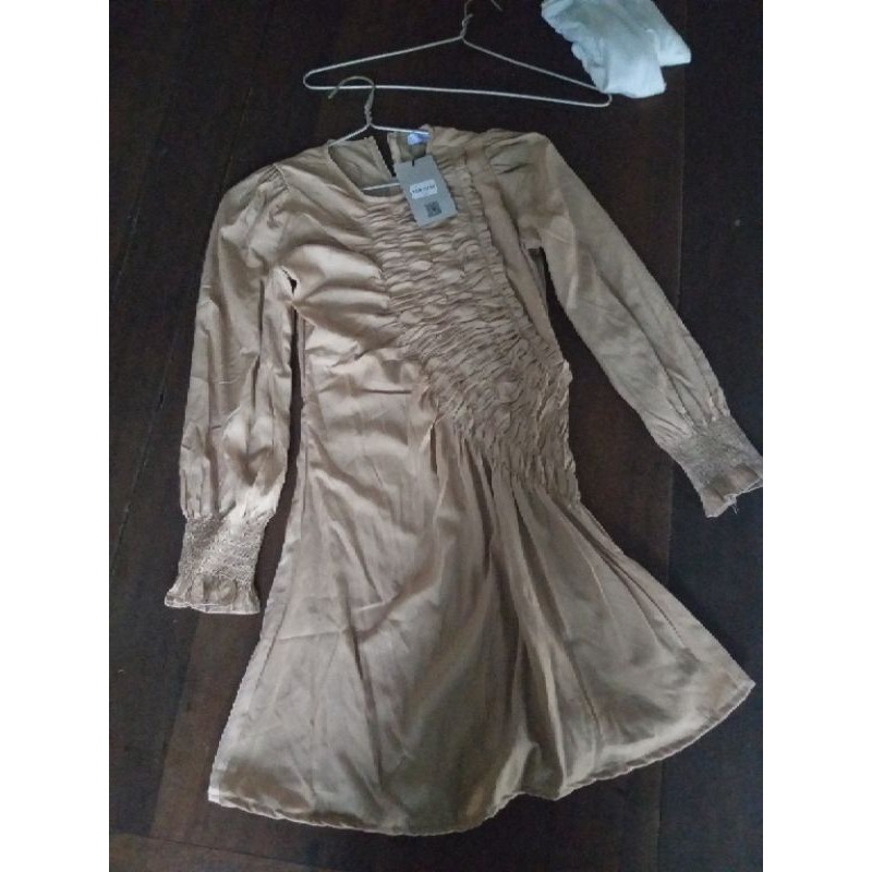 Thanh lý/ Pass | Váy chun của taupe.st | BigBuy360 - bigbuy360.vn