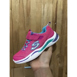 Giày skechers