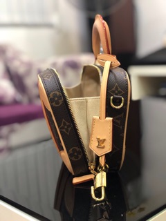LV vali, Lv hộp da thật