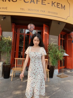 Đầm hoa cổ U