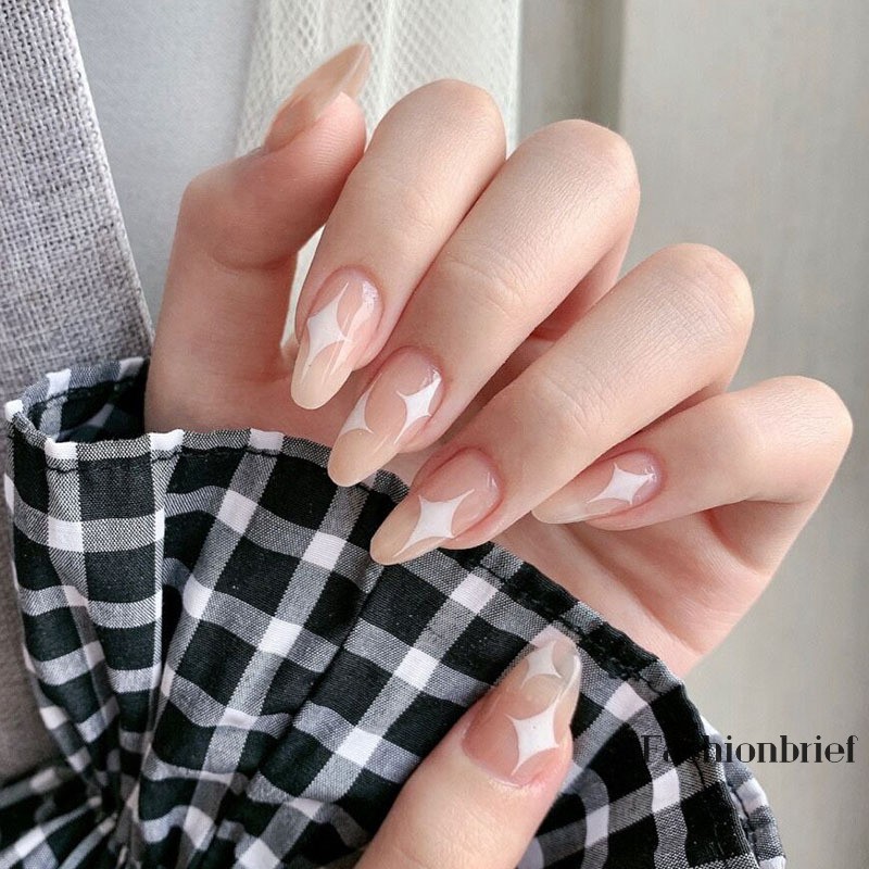 Móng tay giả đầu tròn họa tiết ngôi sao chống thấm nước