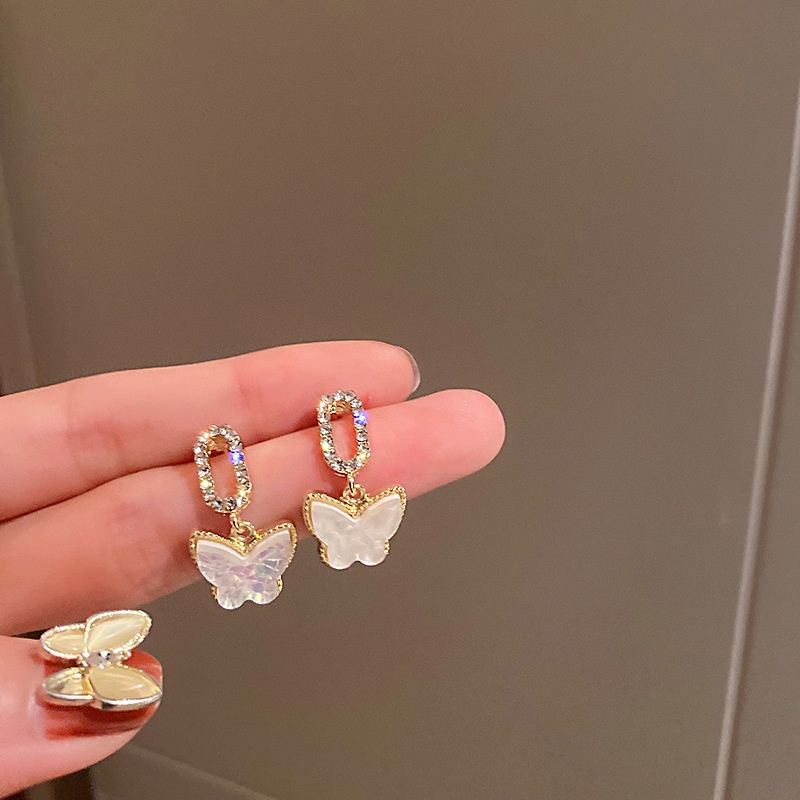 Bông Tai Oval Đính Đá Lấp Lánh Phong Cách Hàn Quốc