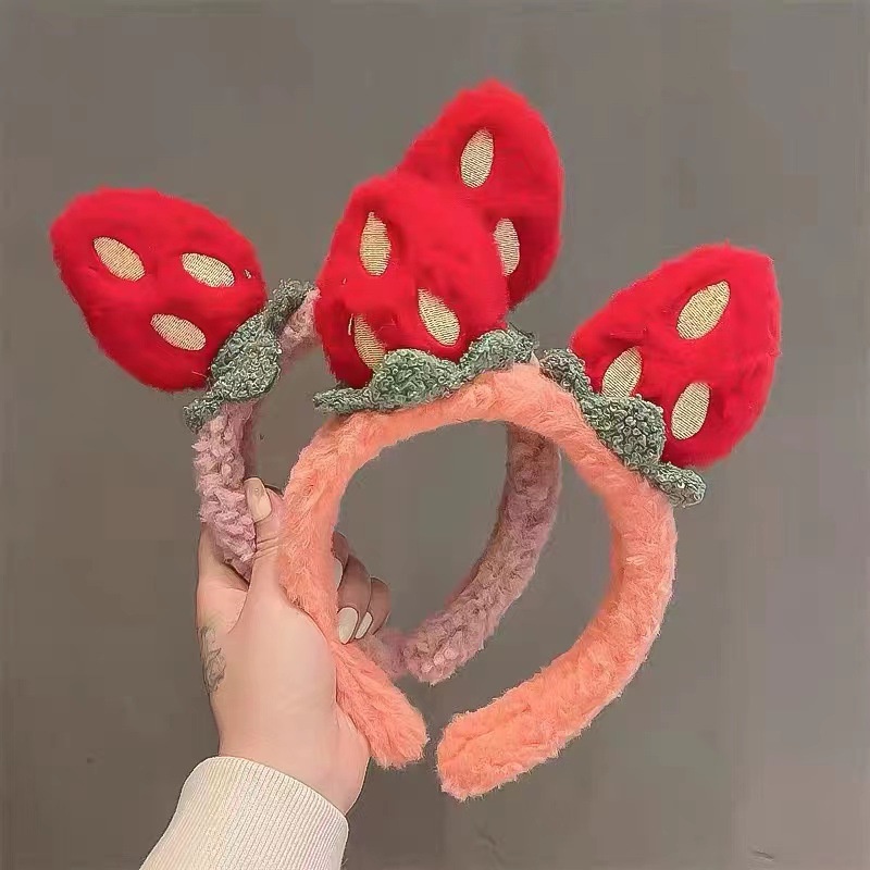 Băng đô cài tóc hình dâu tây phong cách Mori ba chiều dễ thương cho nữ