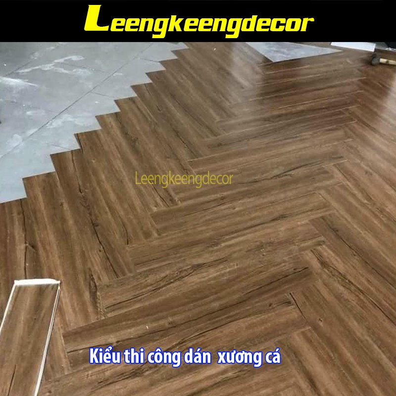 Miếng dán nền giả gỗ sẵn keo tự dính hàng loại 1 nhựa nguyên sinh mã 05 màu nâu xám