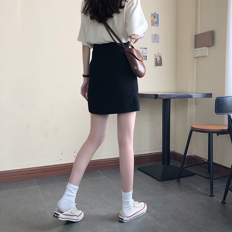 V06 - VÁY BIGSIZE ĐEN NGẮN XẺ FORM CHỮ A | BigBuy360 - bigbuy360.vn