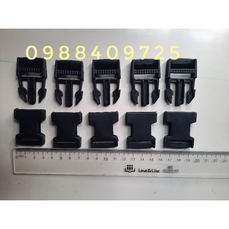 Khóa mũ bảo hiểm, balo