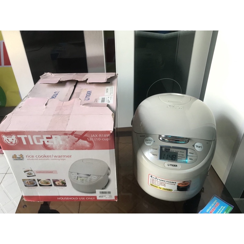 Nồi cơm điện Tiger 1.8 lít JAX-R18W