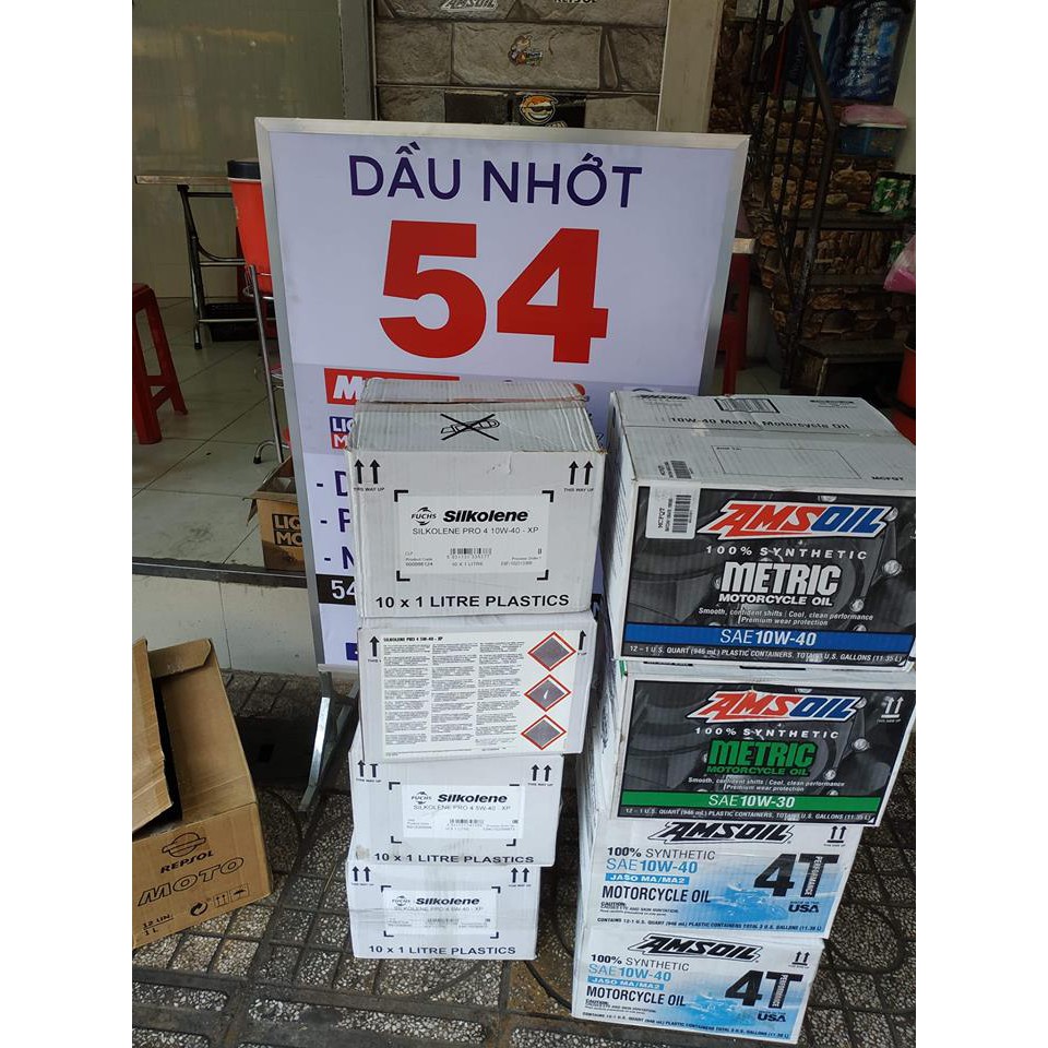 (Có chiết lẻ) Dầu nhớt cao cấp Amsoil Metric w30 và w40