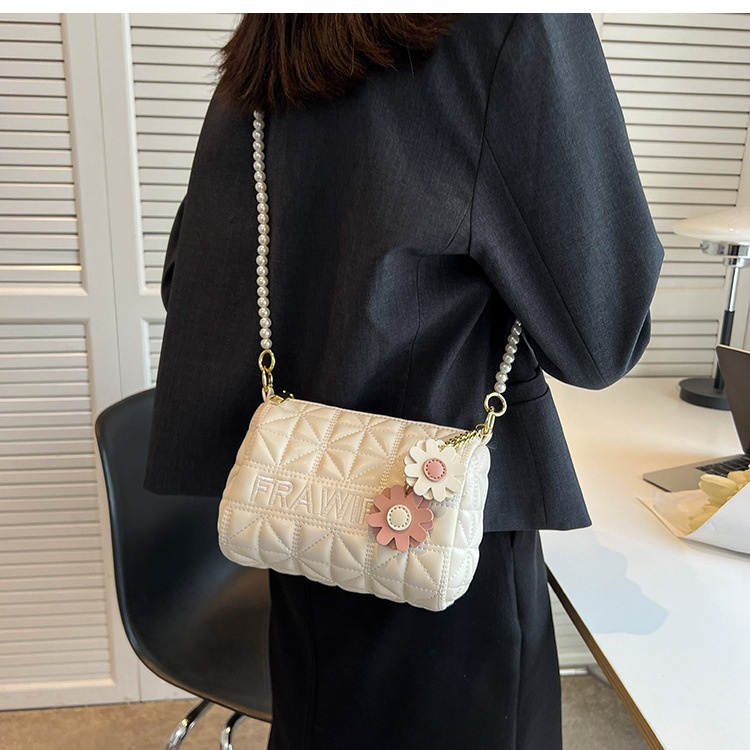 Túi Đeo Vai Đính Ngọc Trai Thời Trang Dễ Phối Đồ Cho Nữ