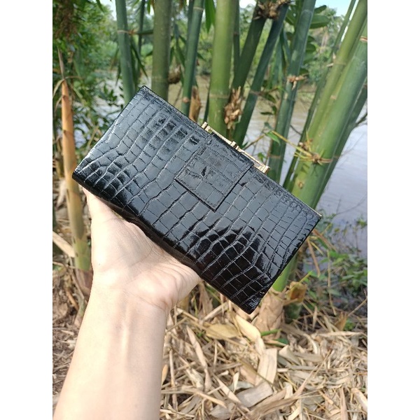 Ví si da thật dập vân sấu