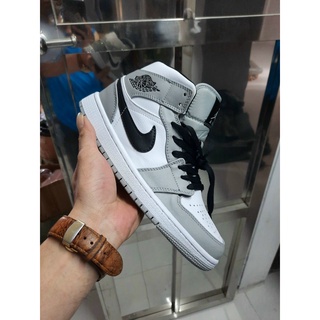 Giày thể thao Jordan xám cao cổ, thấp cổ