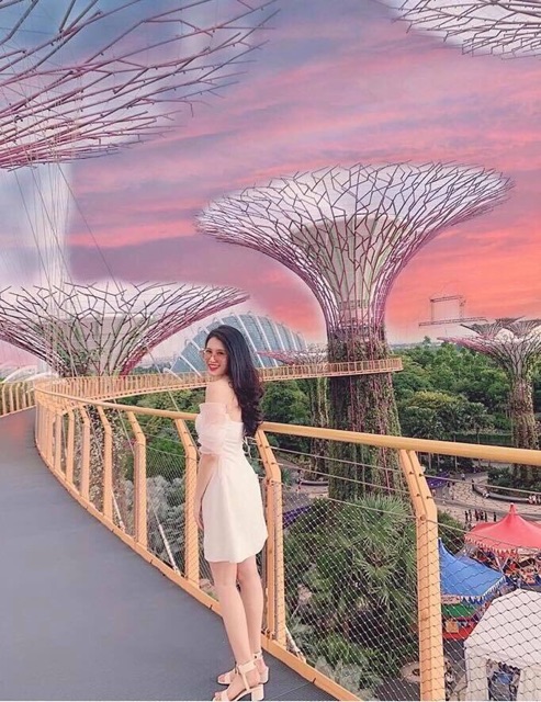 ĐẦM TRẮNG RỚT VAI TAY VOAN