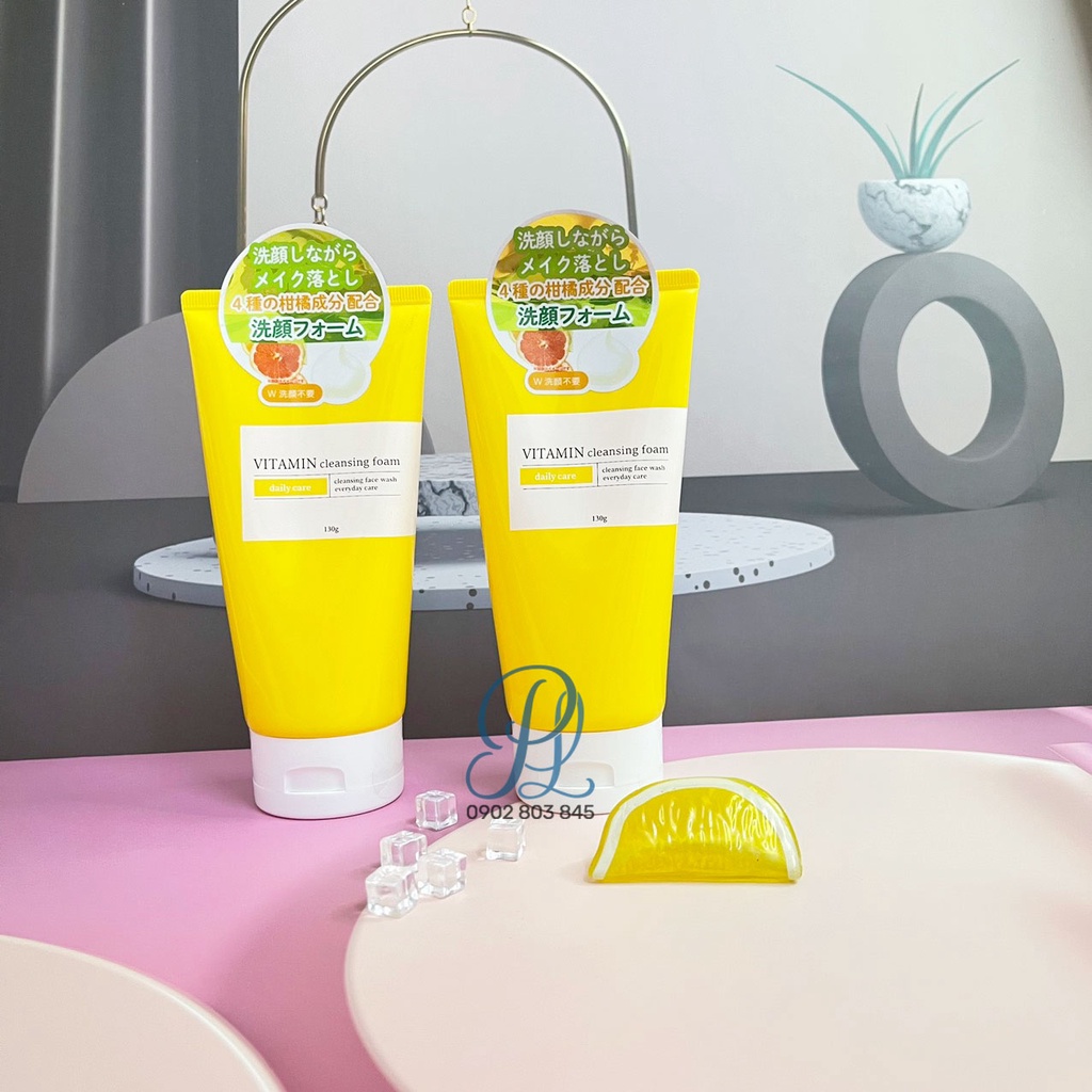 Sữa Rửa Mặt Hàng Ngày Chiết Xuất Vitamin Cleansing Foam 130g