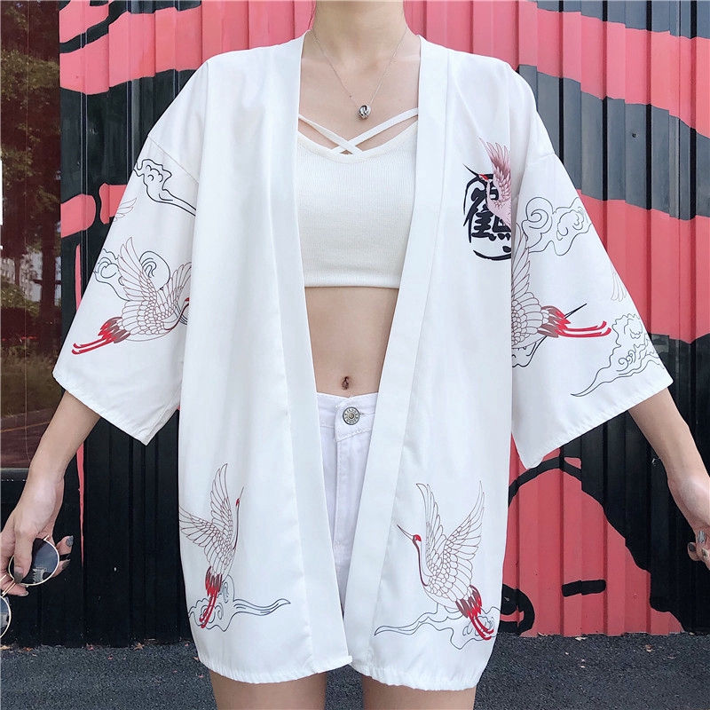 Áo Khoác Kimono Trắng Đen Họa Tiết Hạc Phong Cách Nhật Bản Cho Nữ | BigBuy360 - bigbuy360.vn