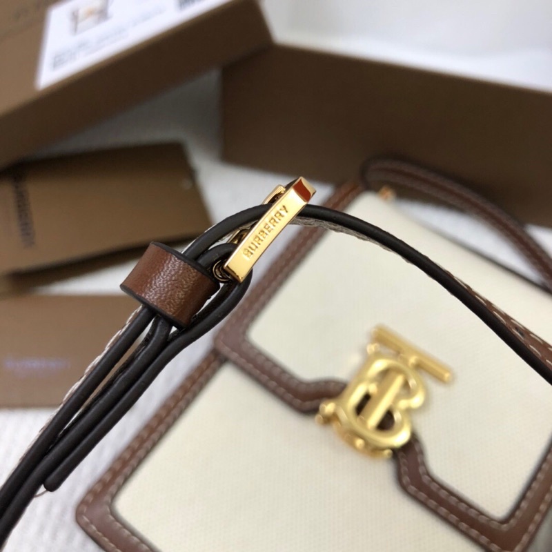 Túi đựng điện thoại cho nam và nữ dáng đứng bên ngoài đơn giản nhỏ gọn khoá logo burberry