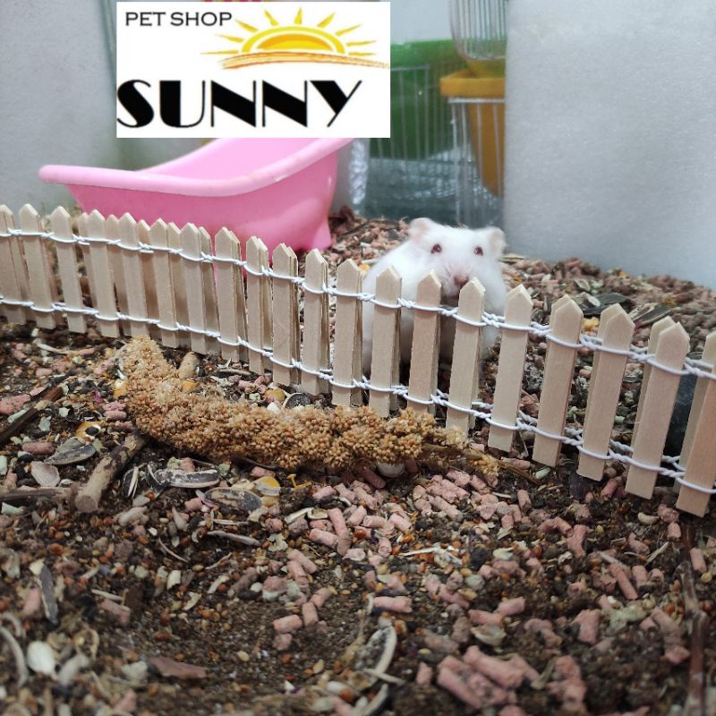 Hàng rào gỗ uốn được, chia khu và trang trí chuồng thú cưng