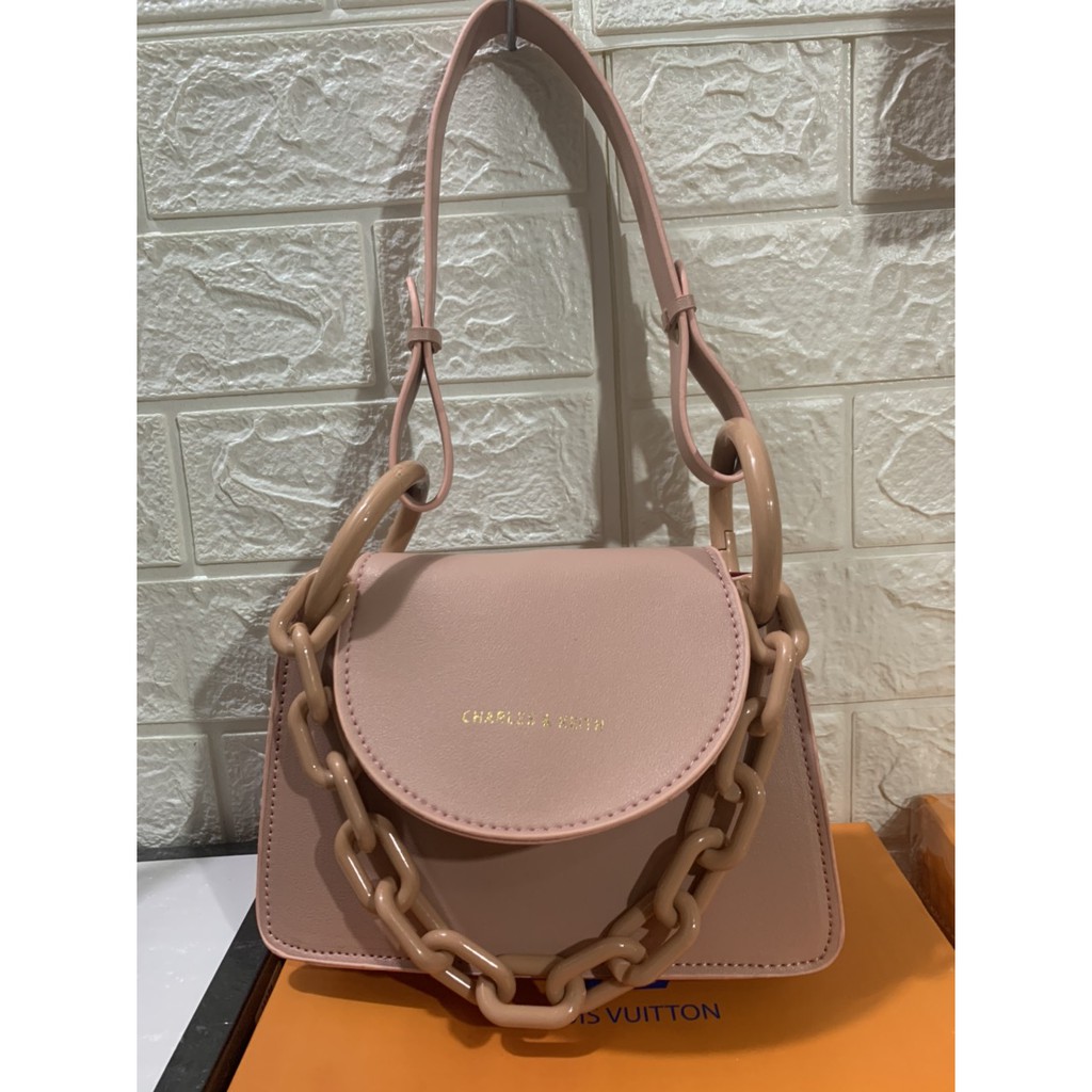 Túi C.N.K xích to da trơn mềm