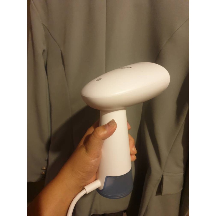 Bàn ủi hơi nước du lịch cầm tay Philips STH3020 Philips STH3010 STH1000