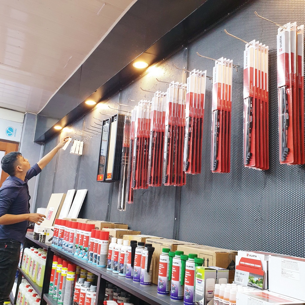 Gạt mưa ô tô xương sắt Wurth  cho các dòng xe phổng thông