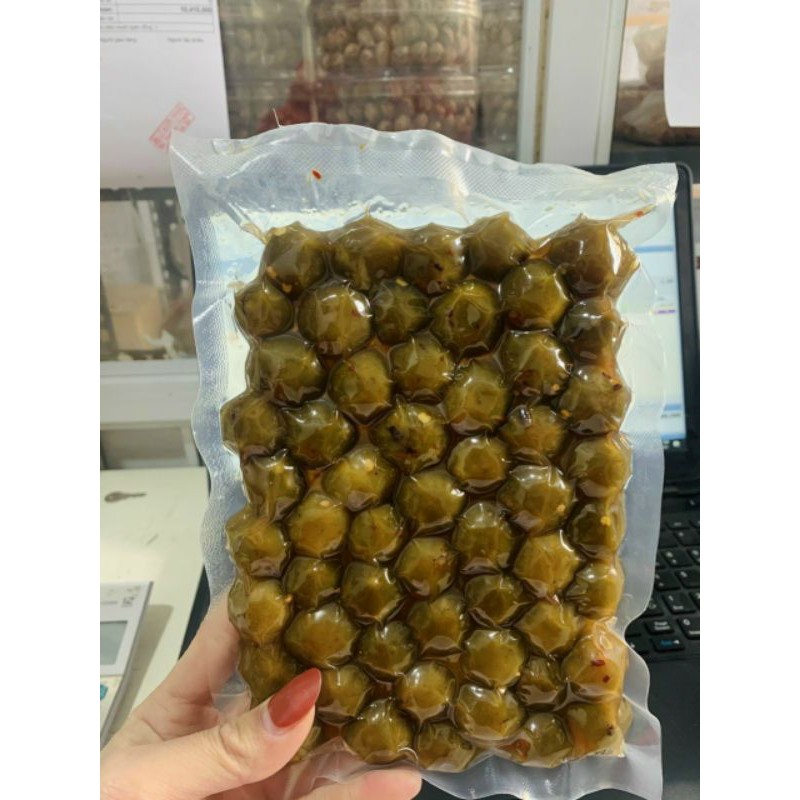 Sấu Giòn Cay Chua Ngọt 500gr