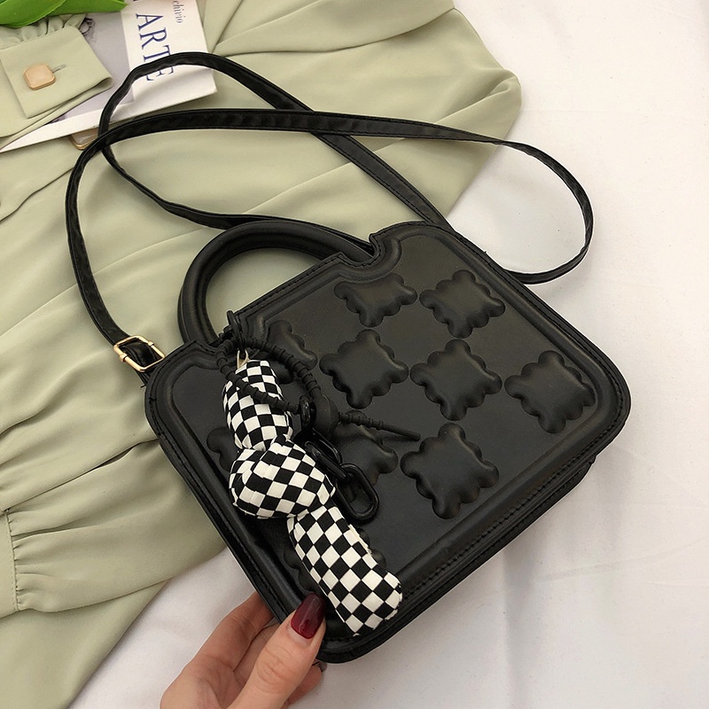 Túi Xách Đeo Vai Phối Khăn Lụa Đính Nơ Thời Trang Mùa Hè 2022