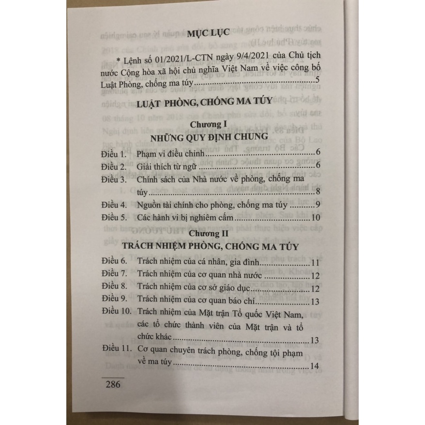Sách luật phòng, chống ma túy và văn bản hướng dẫn thi hành