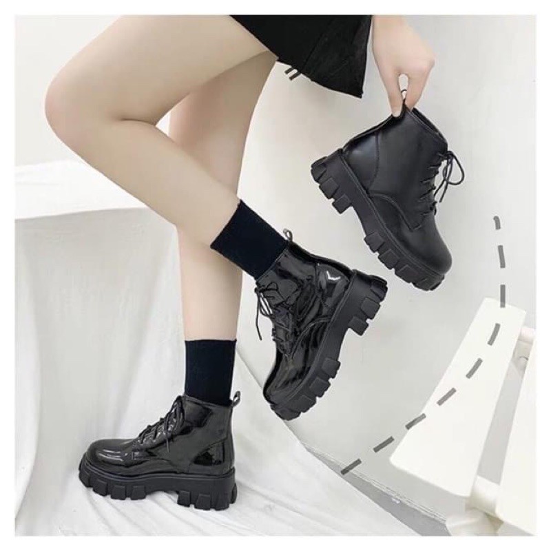 [ORDER] Giày boots nữ cao cổ buộc dây màu đen cá tính đơn giản đế đinh đẹp mới xinh thời trang năng động🍓🍓 | BigBuy360 - bigbuy360.vn