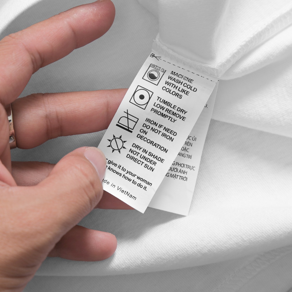 Áo thun cổ tròn UNISEX in chữ Chemical 2104013 vải Cotton co giãn, dày dặn, form rộng - MENFIT