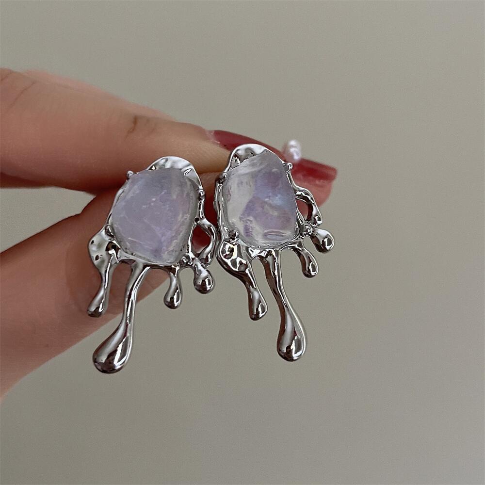 Khuyên tai hình học 19978 đá lava bất đối xứng phong cách harajuku thời trang độc đáo