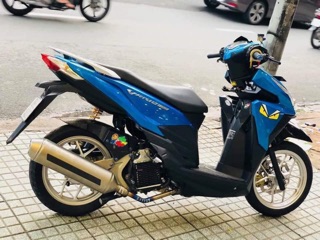 Decal mắt Fendi