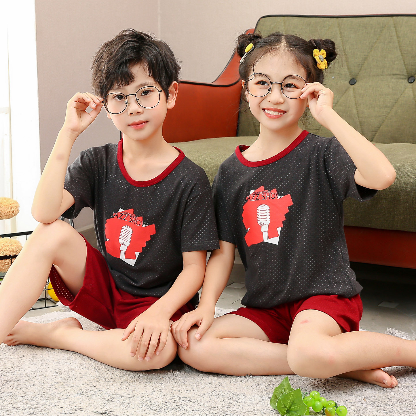 Bộ Đồ Pijama Ngắn Tay Họa Tiết Hoạt Hình Đáng Yêu Cho Bé