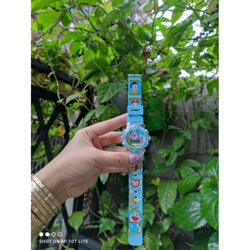 Đồng hồ đeo tay doremon | BigBuy360 - bigbuy360.vn