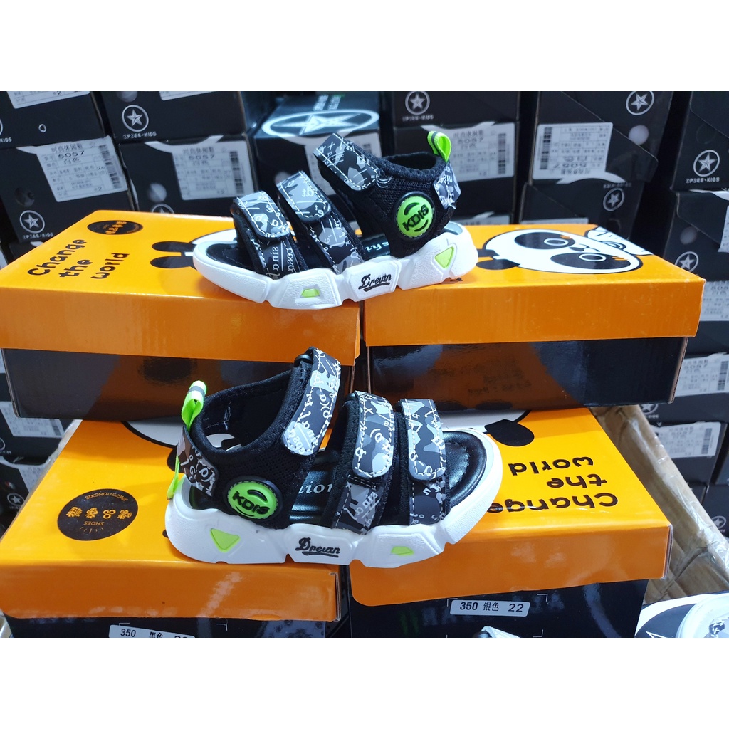 Dép sandal rằn ri cho bé hàng chuẩn QC, dép sandal chống trơn trượt quai dán cho bé trai bé gái