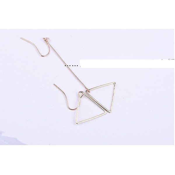 Bông tai tam giác hàn quốc khuyên tai tiểu thư trang sức phụ kiện nữ phong cách Hàn Quốc dễ thương Unisex titan không gỉ