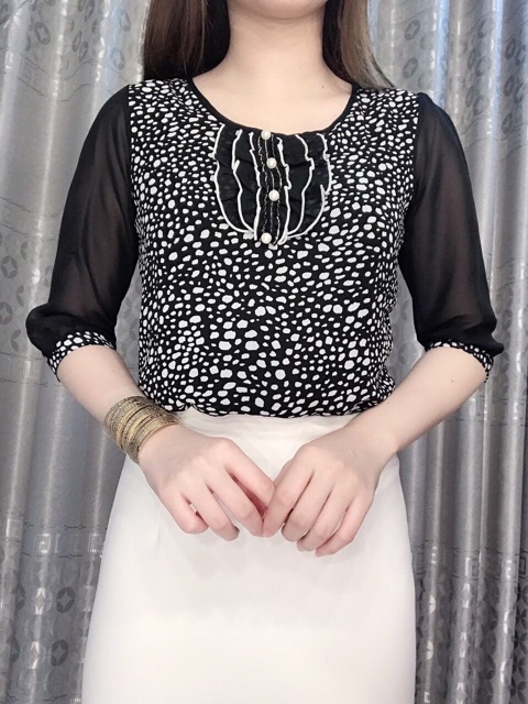 Áo công sở giá 50k chốt trên Live-xả kho | BigBuy360 - bigbuy360.vn