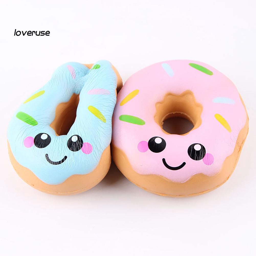 Bán  Squishy hình bánh donut dễ thương