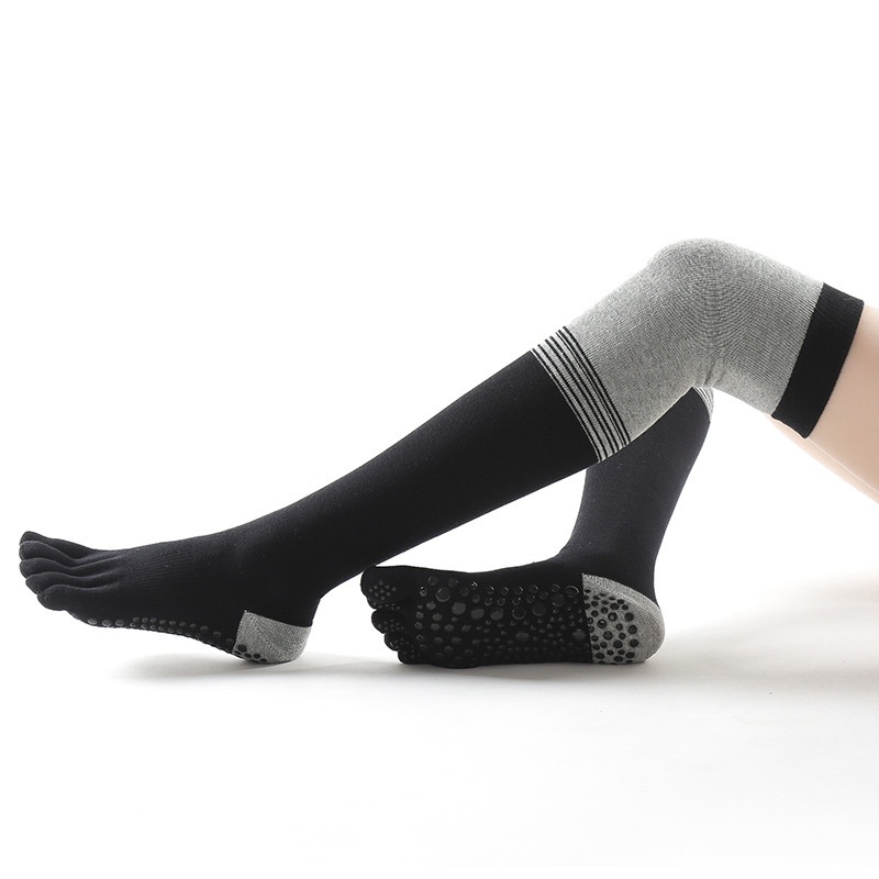 Vớ Cotton Mềm Mại Dài Qua Gối Chống Trượt Thoáng Khí Họa Tiết Sọc Ngang Dành Cho Nữ Tập Yoga / Gym
