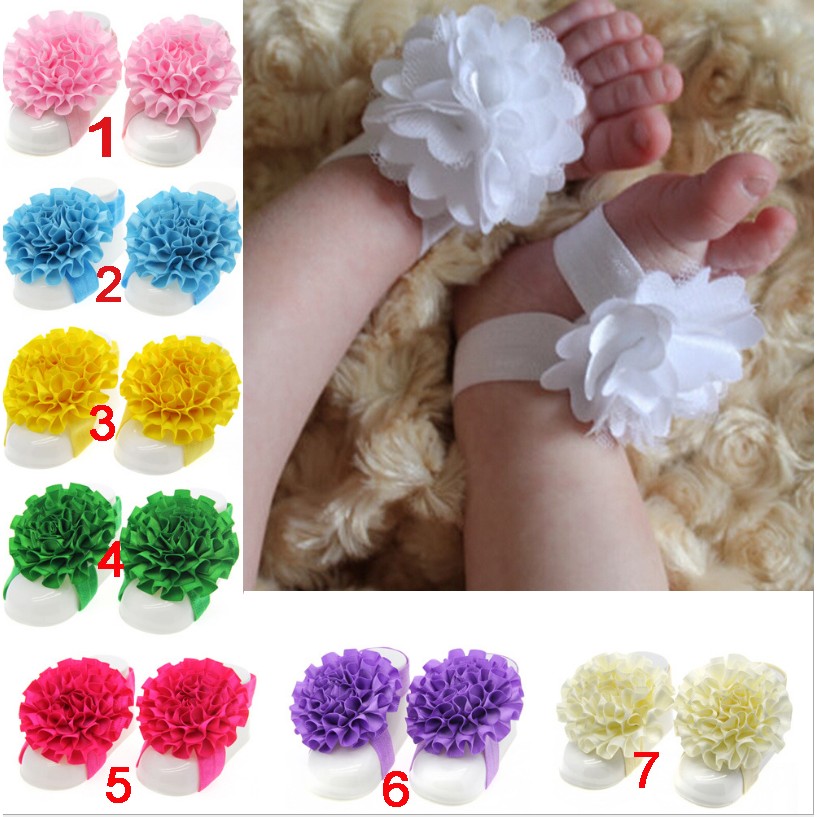 Bộ đeo chân mẫu đơn cho bé.